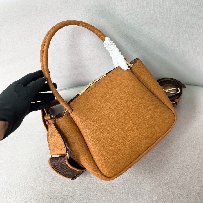 Small Leather Bag“23*21*10CM”-0821=