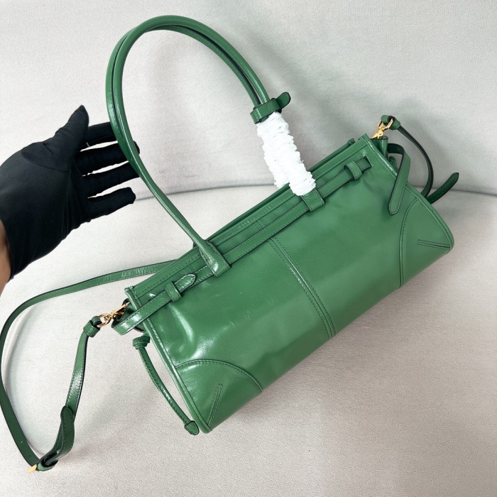 Bonnie medium leather handbag“32*15.5*12CM”-0811=