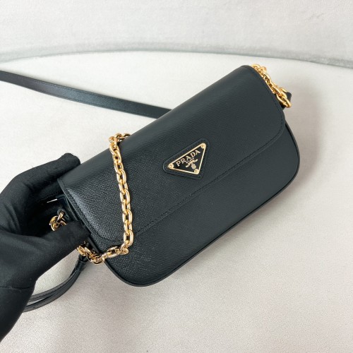 Logo-Plaque Glossy Leather Cross-Body Bag“20.5*10.5*4CM”-088=