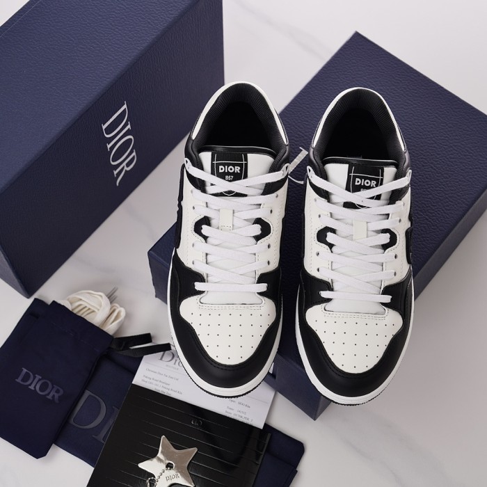 B57 SNEAKER (Male)38-45=