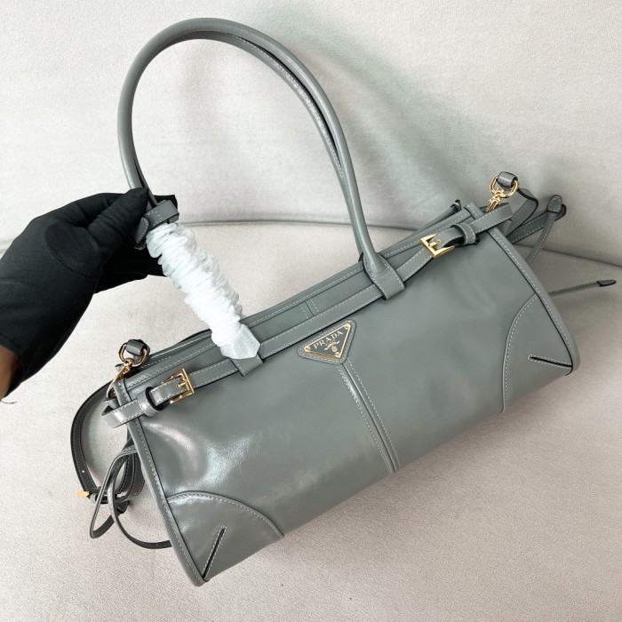 Bonnie medium leather handbag“32*15.5*12CM”-0811=