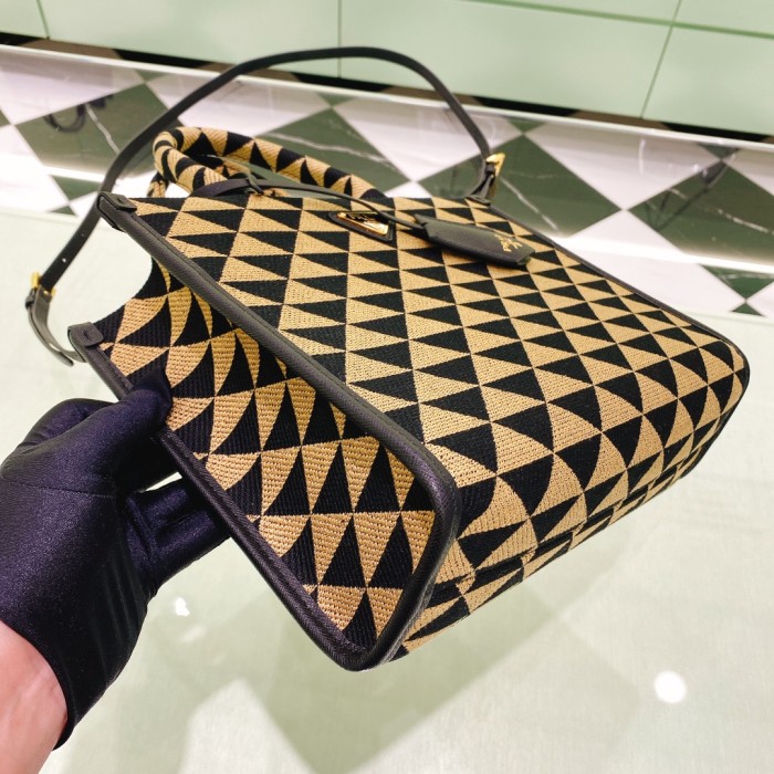 Symbole Embroidered Fabric Handbag“39*31*11CM”-089=