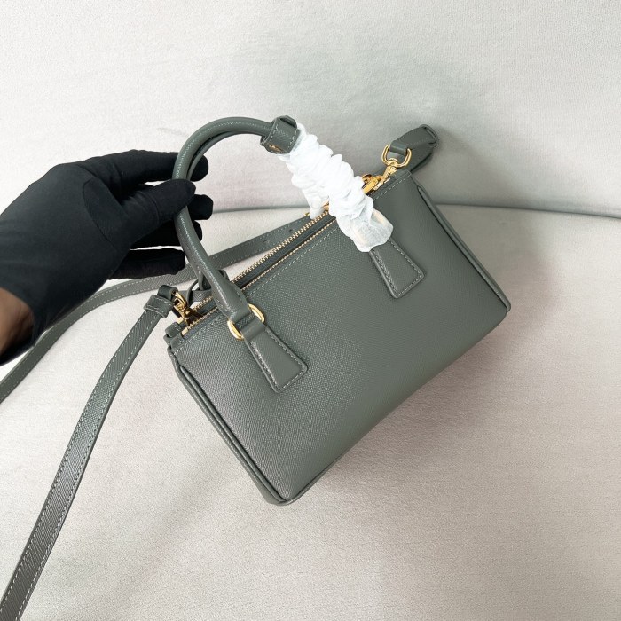 Galleria Saffiano leather mini-bag“21*12.5*8.5CM”-0011=
