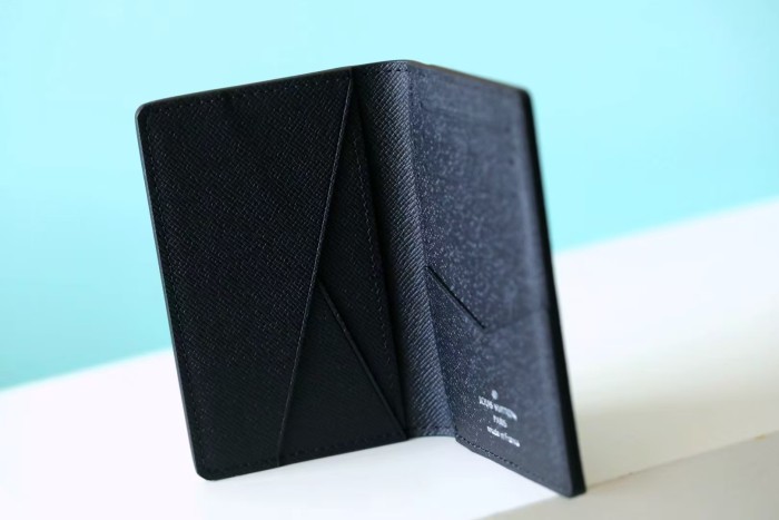 Pocket Organizer Monogram Midnight “11*7.5*1CM” 061