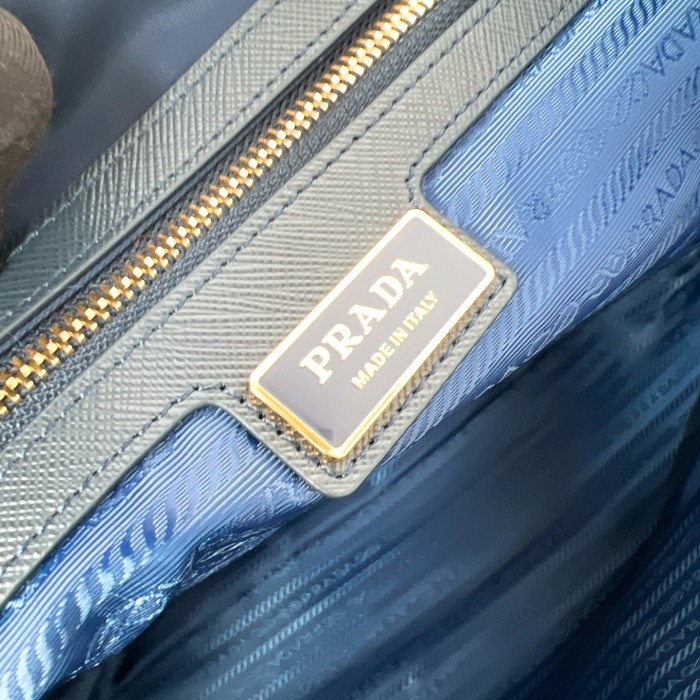 Re-Edition 1978 Large Re-Nylon And Saffiano Leather Tote Bag“43*31*15CM”-087=