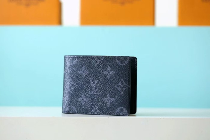 Multiple Wallet Monogram Shadow “11.5*9*1.5CM” 061