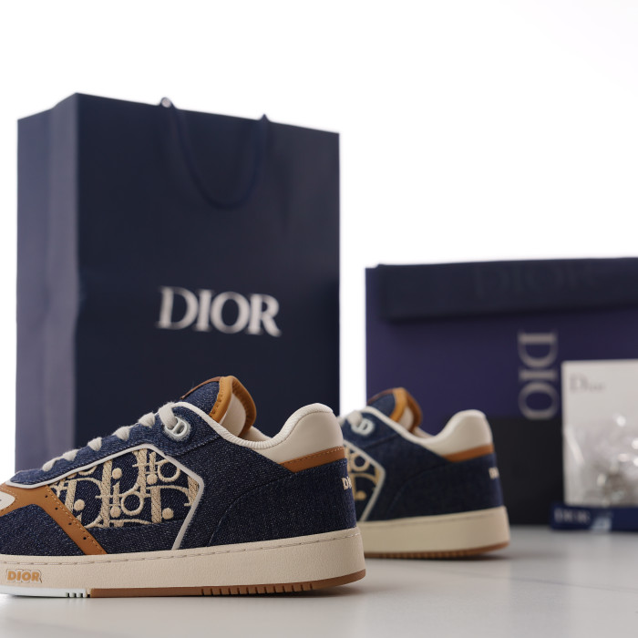 B57 SNEAKER (Male)38-45=