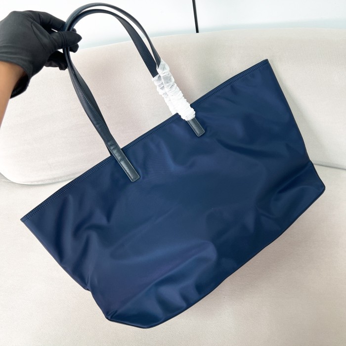 Re-Edition 1978 Large Re-Nylon And Saffiano Leather Tote Bag“43*31*15CM”-087=