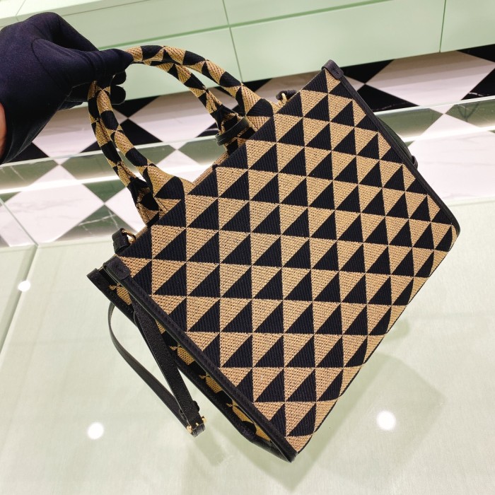 Symbole Embroidered Fabric Handbag“39*31*11CM”-089=