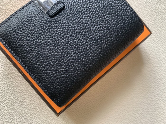 Bearn Compact Wallet Togo Leather “10*12CM”-053=