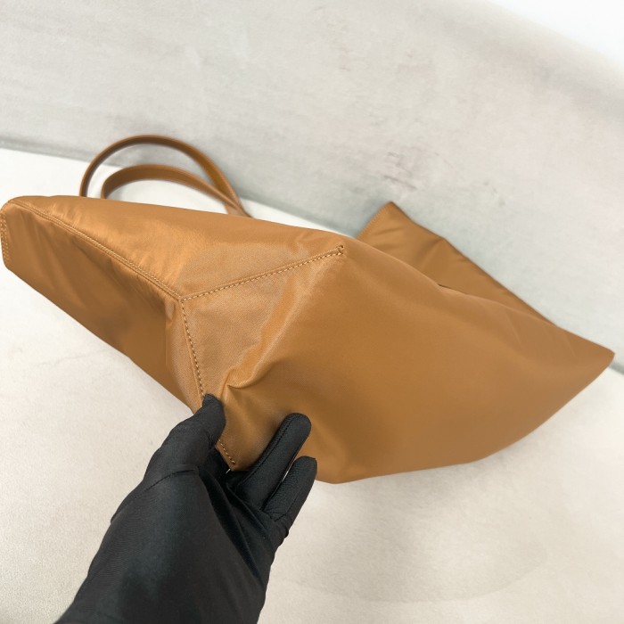 Re-Edition 1978 Large Re-Nylon And Saffiano Leather Tote Bag“43*31*15CM”-087=