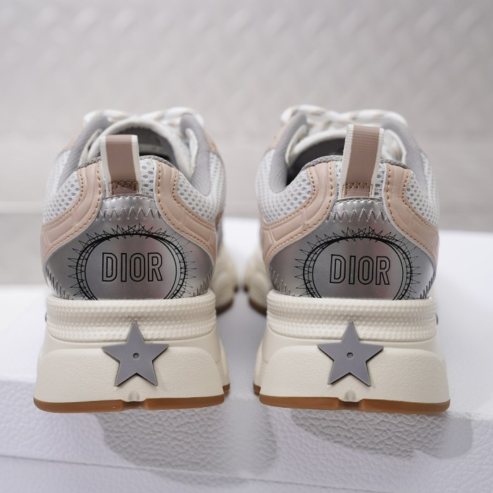 CHRONO SNEAKER (Female)35-40