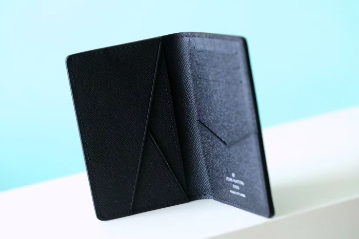 Pocket Organizer Monogram Midnight “11*7.5*1CM” 061