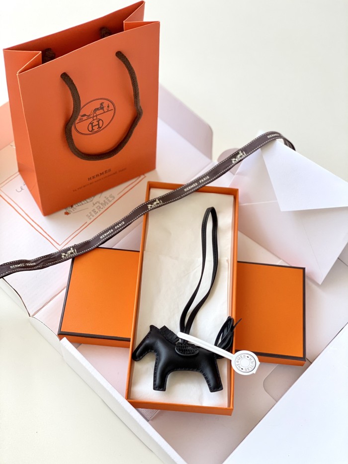 Rodeo PM charm“9.7*7.8*1CM”-082=