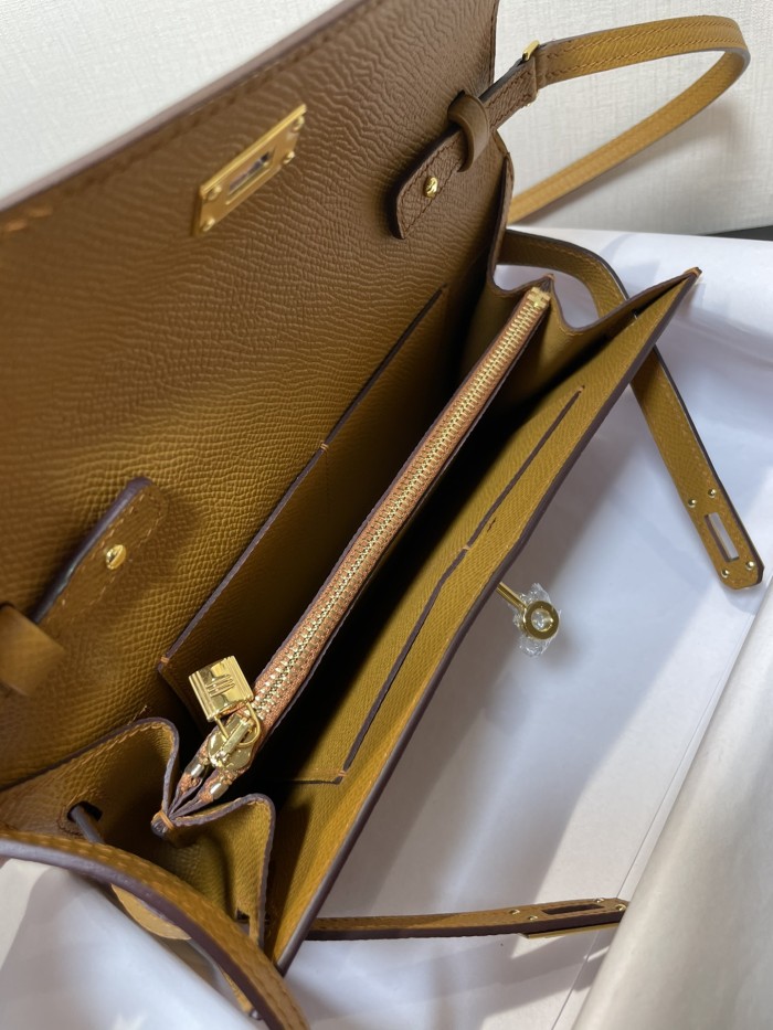 Kelly Classique To Go Wallet Epsom“20.5*11*2.5CM”-0001=