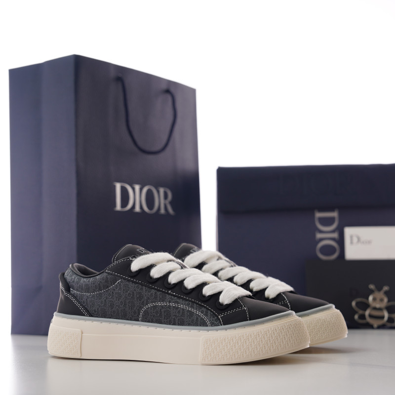 B33 SNEAKER (Female) 35-40=