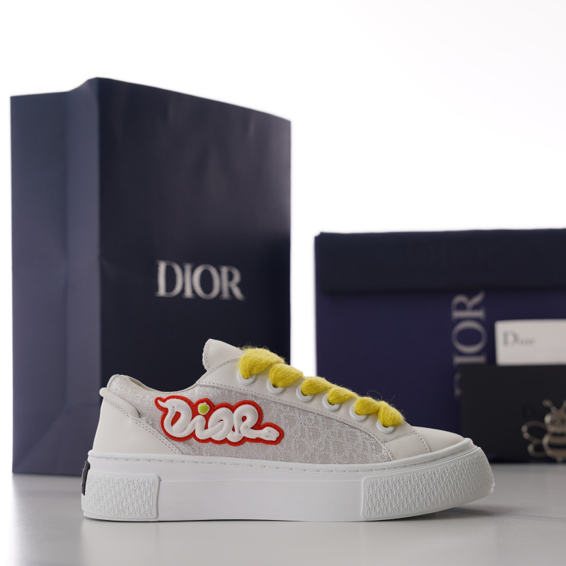 B33 SNEAKER (Female) 35-40=