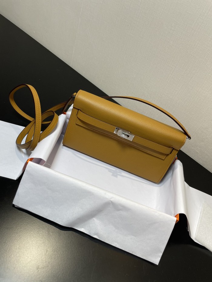 Kelly Classique To Go Wallet Epsom“20.5*11*2.5CM”-0001=