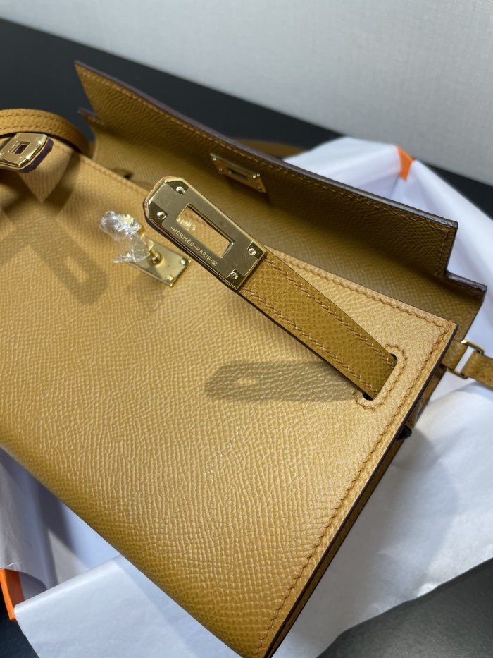 Kelly Classique To Go Wallet Epsom“20.5*11*2.5CM”-0001=