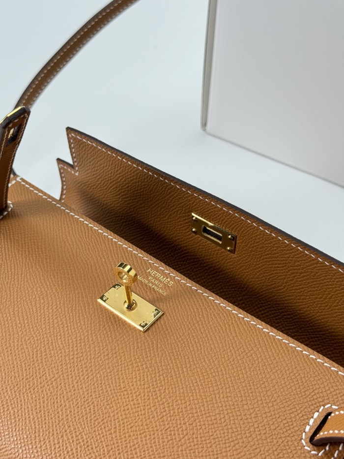 Kelly Classique To Go Wallet Epsom“20.5*11*2.5CM”-0001=