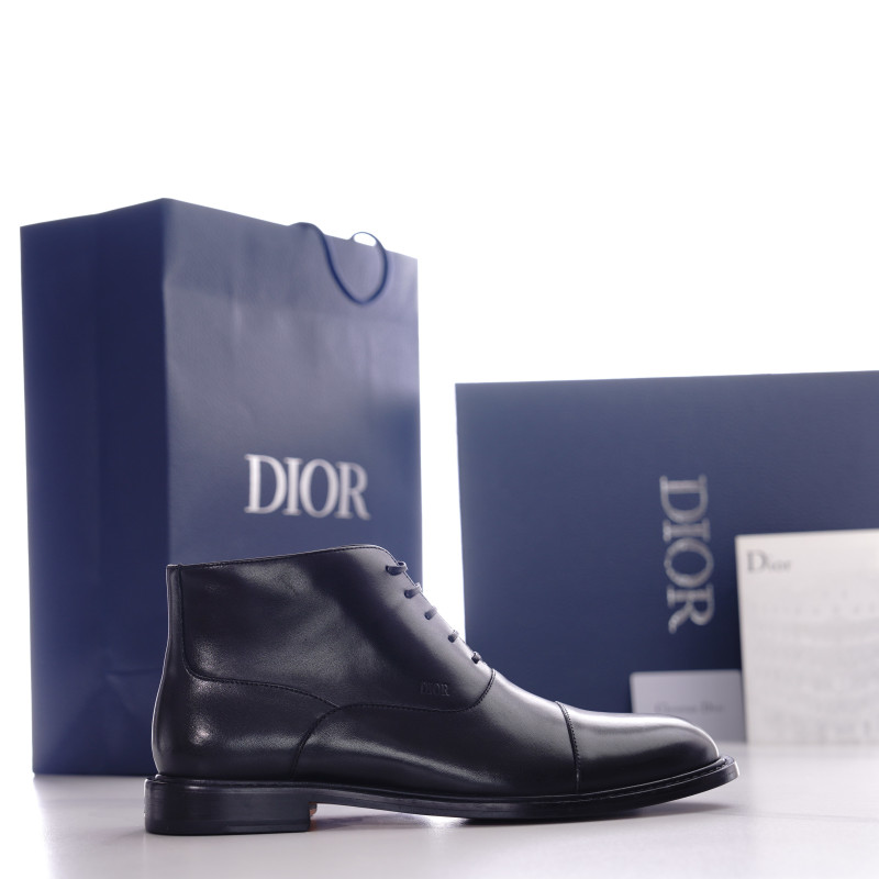 BOOTS  (Male)38-45=