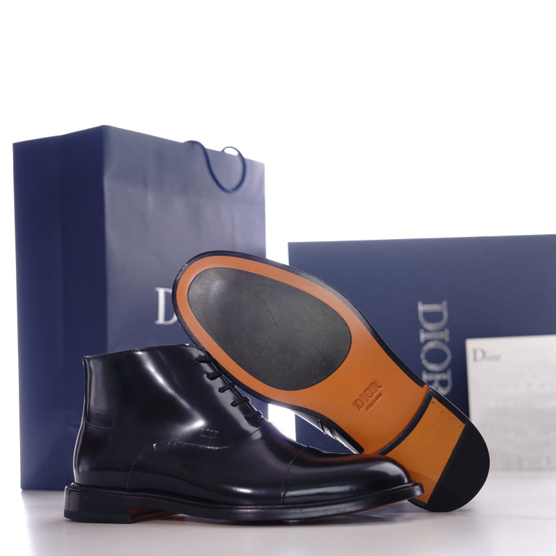 BOOTS  (Male)38-45=