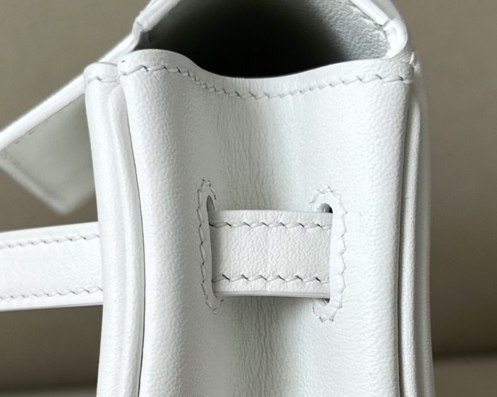 Kelly moove“17*10*5CM”-0061=