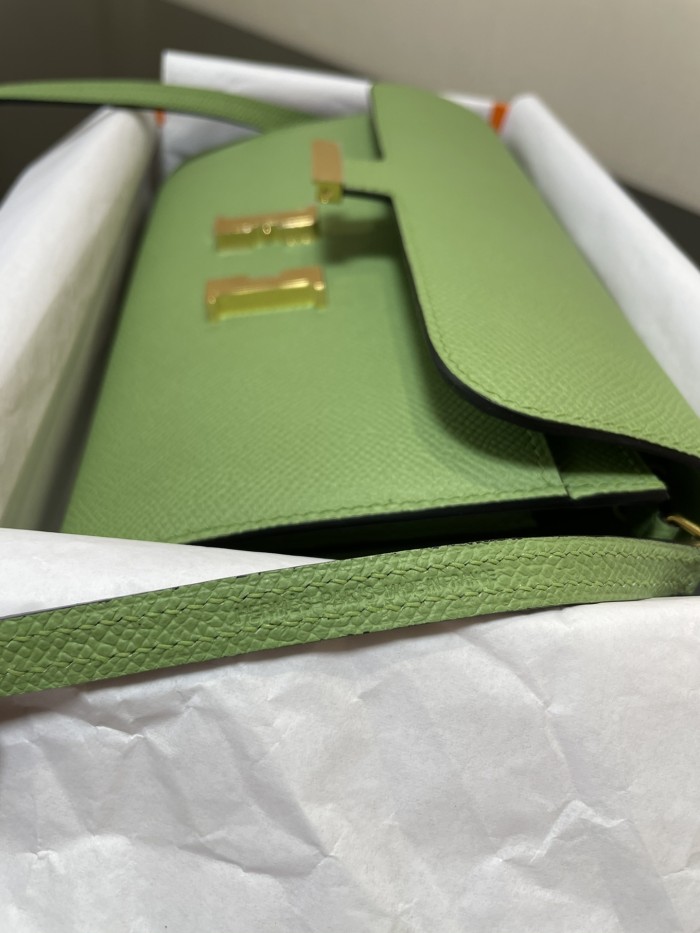 Constance To Go Wallet Epsom“20.5*13*2CM”-0001=
