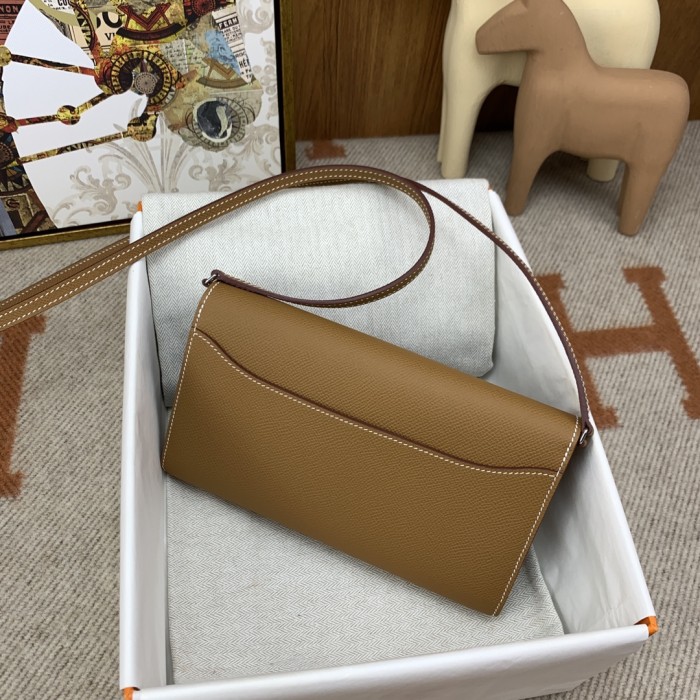 Constance To Go Wallet Epsom“20.5*13*2CM”-0001=