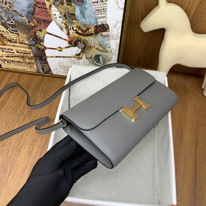 Constance To Go Wallet Epsom“20.5*13*2CM”-0001=