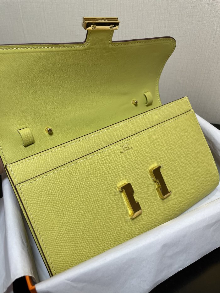 Constance To Go Wallet Epsom“20.5*13*2CM”-0001=