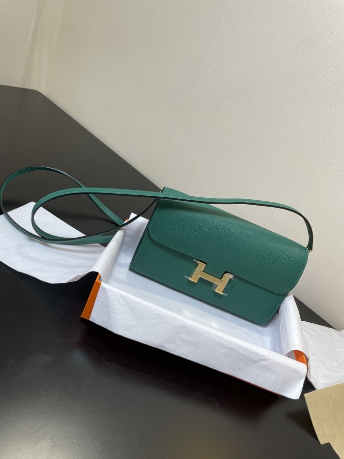 Constance To Go Wallet Epsom“20.5*13*2CM”-0001=