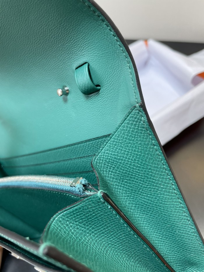 Constance To Go Wallet Epsom“20.5*13*2CM”-0001=