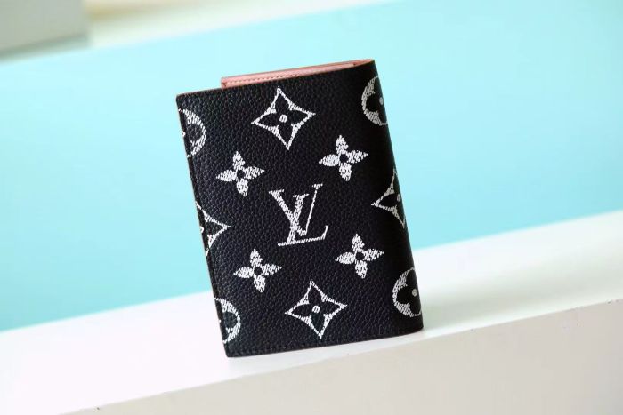 Passport Cover “14*10*2.5CM” 022