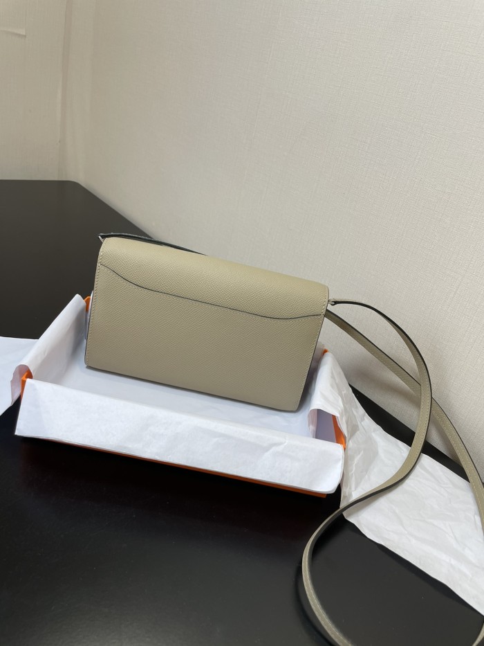 Constance To Go Wallet Epsom“20.5*13*2CM”-0001=