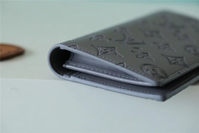 Brazza Wallet Monogram Shadow “19*10*2CM” 062