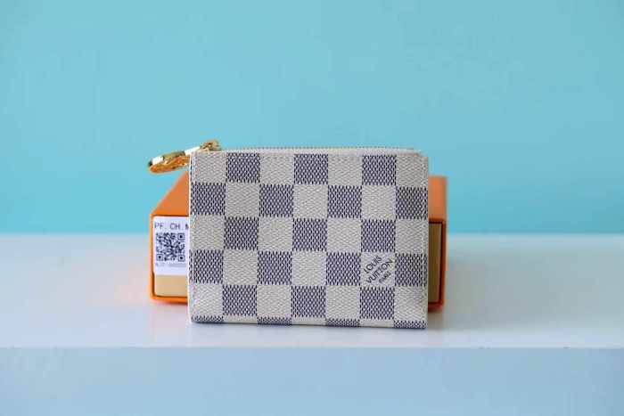 Lisa Wallet “12*2*1.5CM” 022