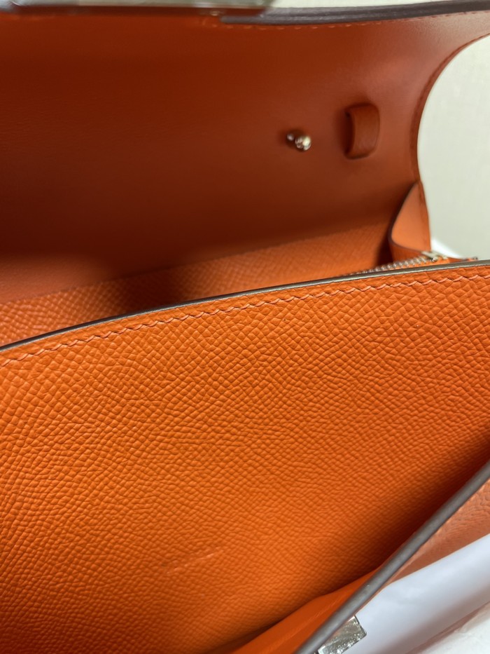 Constance To Go Wallet Epsom“20.5*13*2CM”-0001=