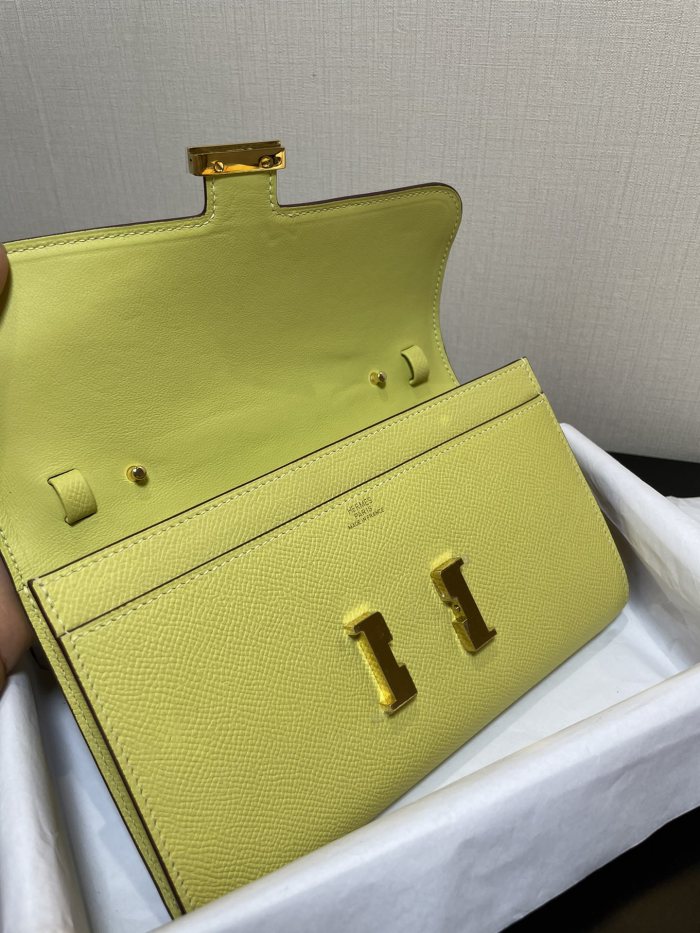 Constance To Go Wallet Epsom“20.5*13*2CM”-0001=