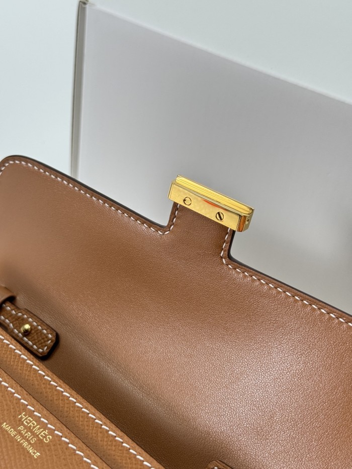 Constance To Go Wallet Epsom“20.5*13*2CM”-0001=