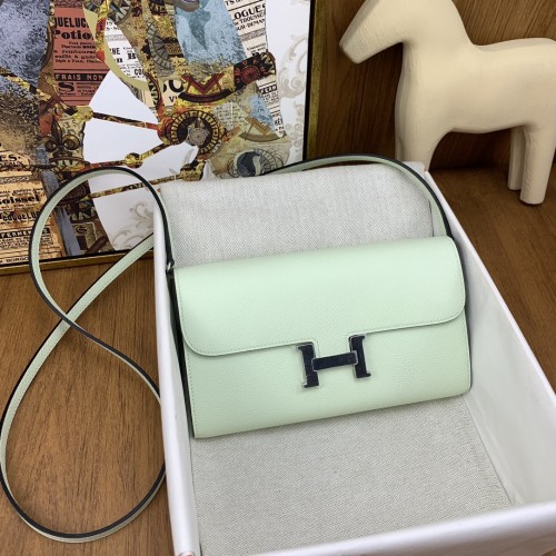 Constance To Go Wallet Epsom“20.5*13*2CM”-0001=