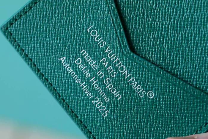 Passport Cover “14*10*2.5CM” 022