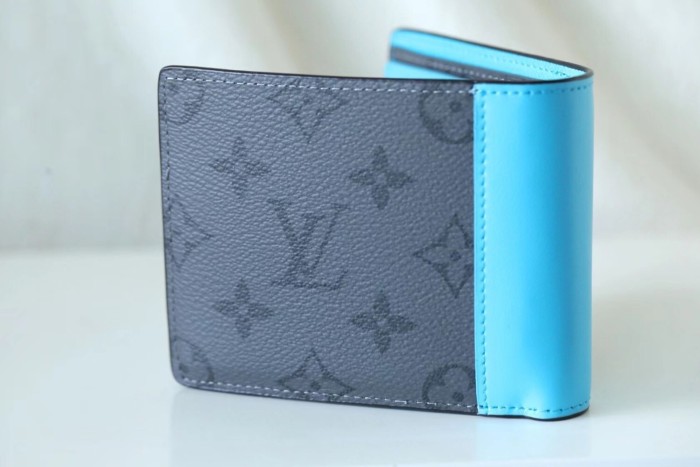 Multiple Wallet Monogram Shadow “11.5*9*1.5CM” 022