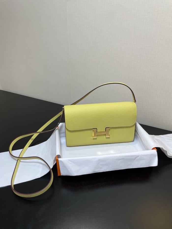 Constance To Go Wallet Epsom“20.5*13*2CM”-0001=