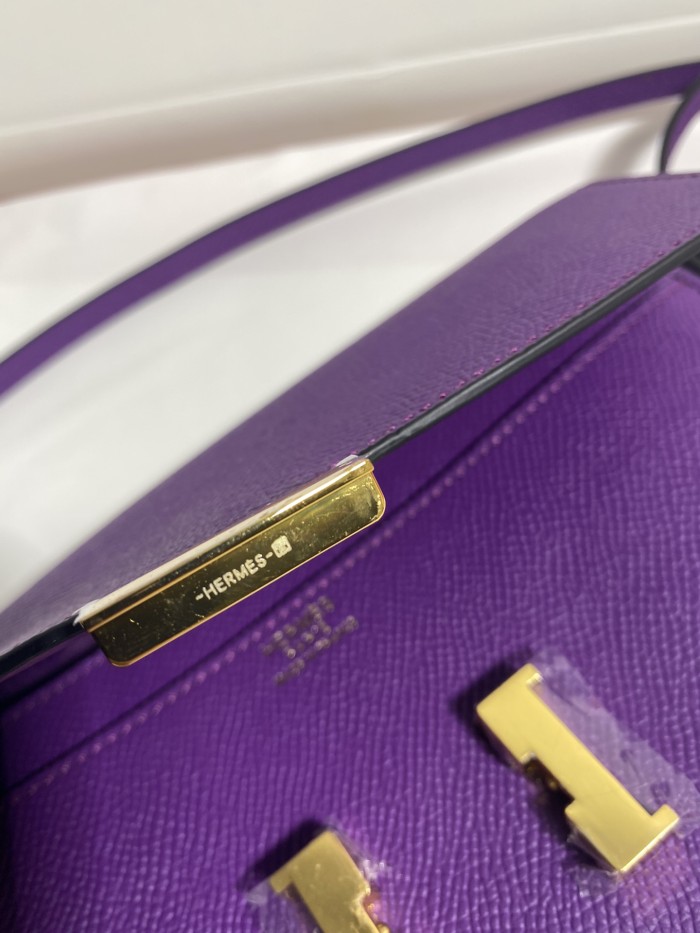 Constance To Go Wallet Epsom“20.5*13*2CM”-0001=