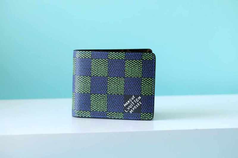 Multiple Wallet Monogram Shadow “11.5*9*1.5CM” 022