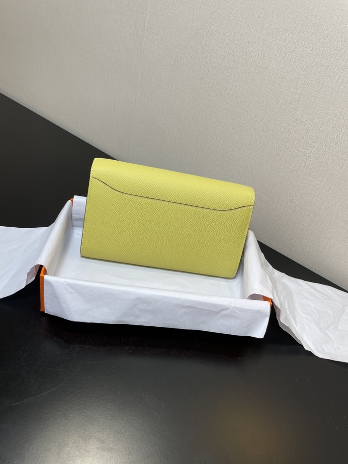 Constance To Go Wallet Epsom“20.5*13*2CM”-0001=