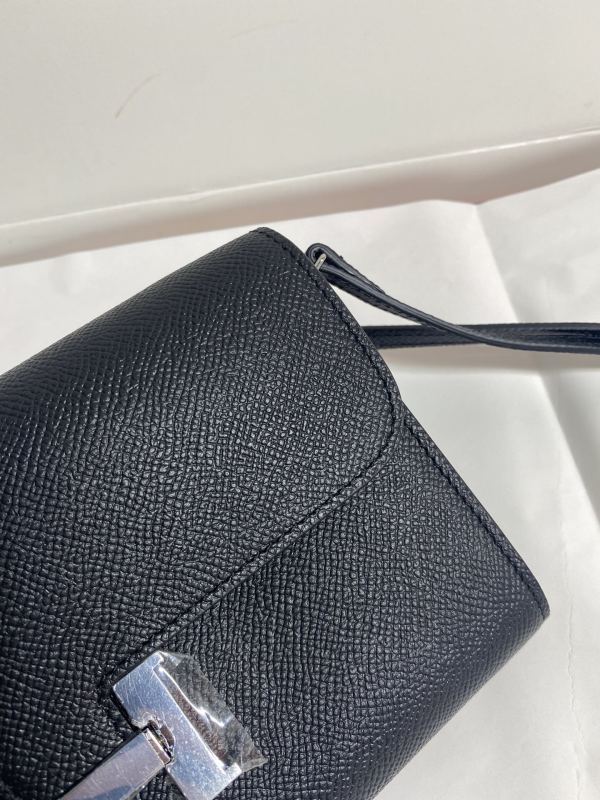 Constance To Go Wallet Epsom“20.5*13*2CM”-0001=