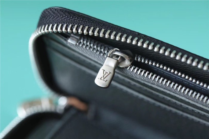 Brazza Wallet Monogram Shadow “19*10*2CM” 062