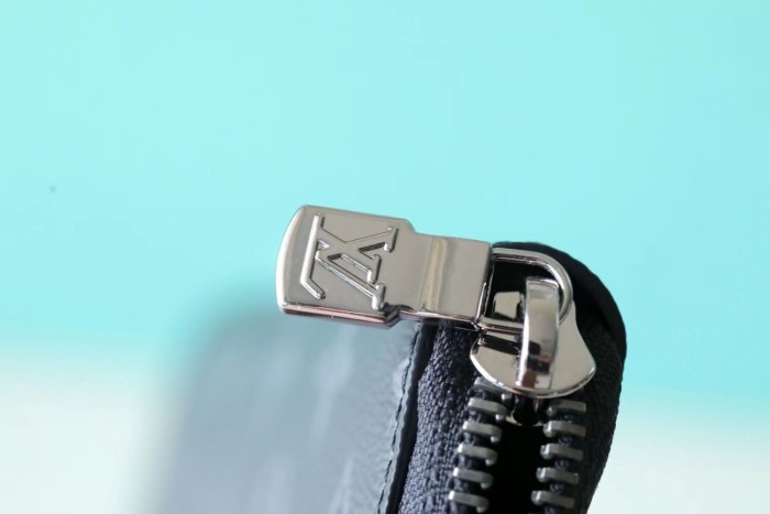 Zippy Wallet Monogram Wallet “19.5*10.5*2.5CM” 043